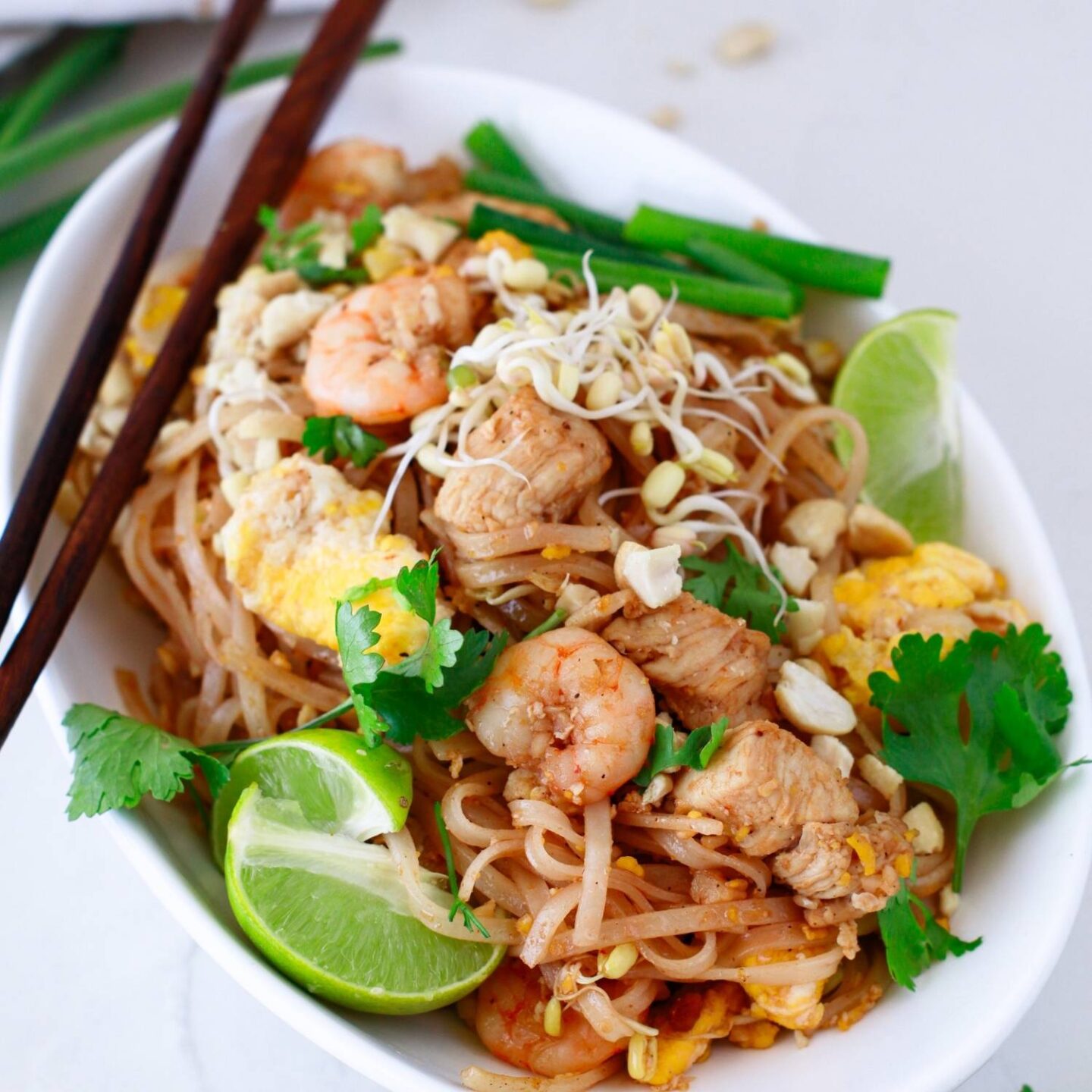 chicken shrimp pad thai