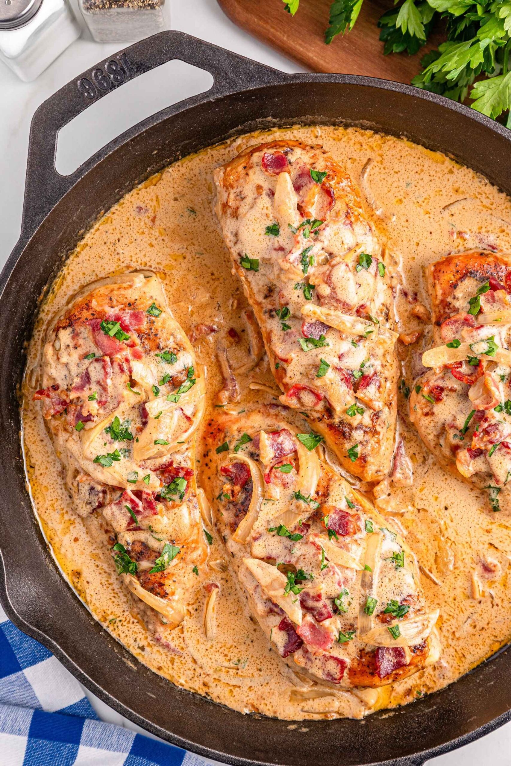 overhead smothered chicken