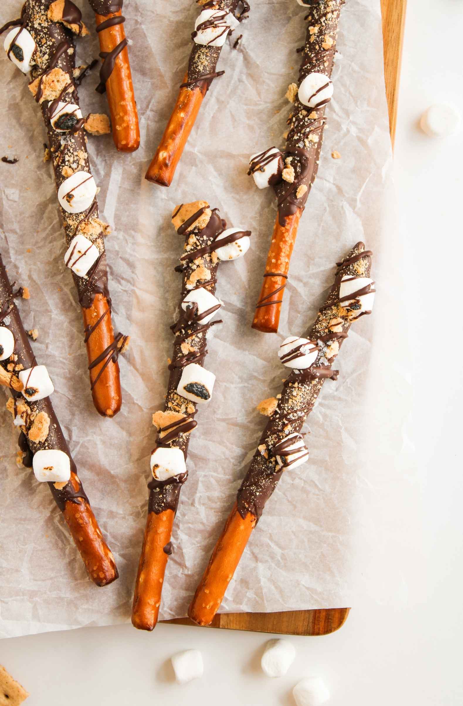 smores pretzel sticks