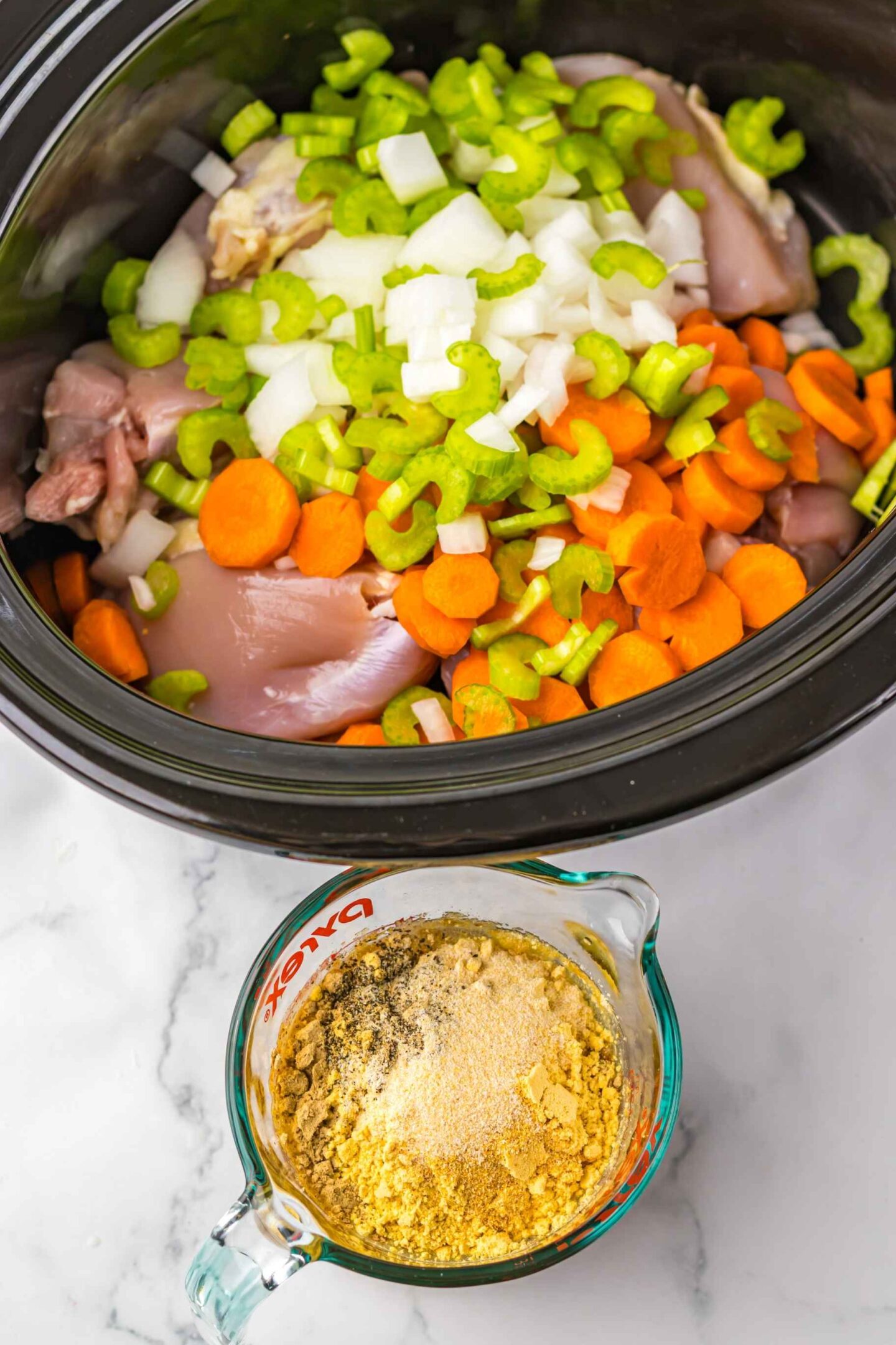 chicken pot roast in crockpot