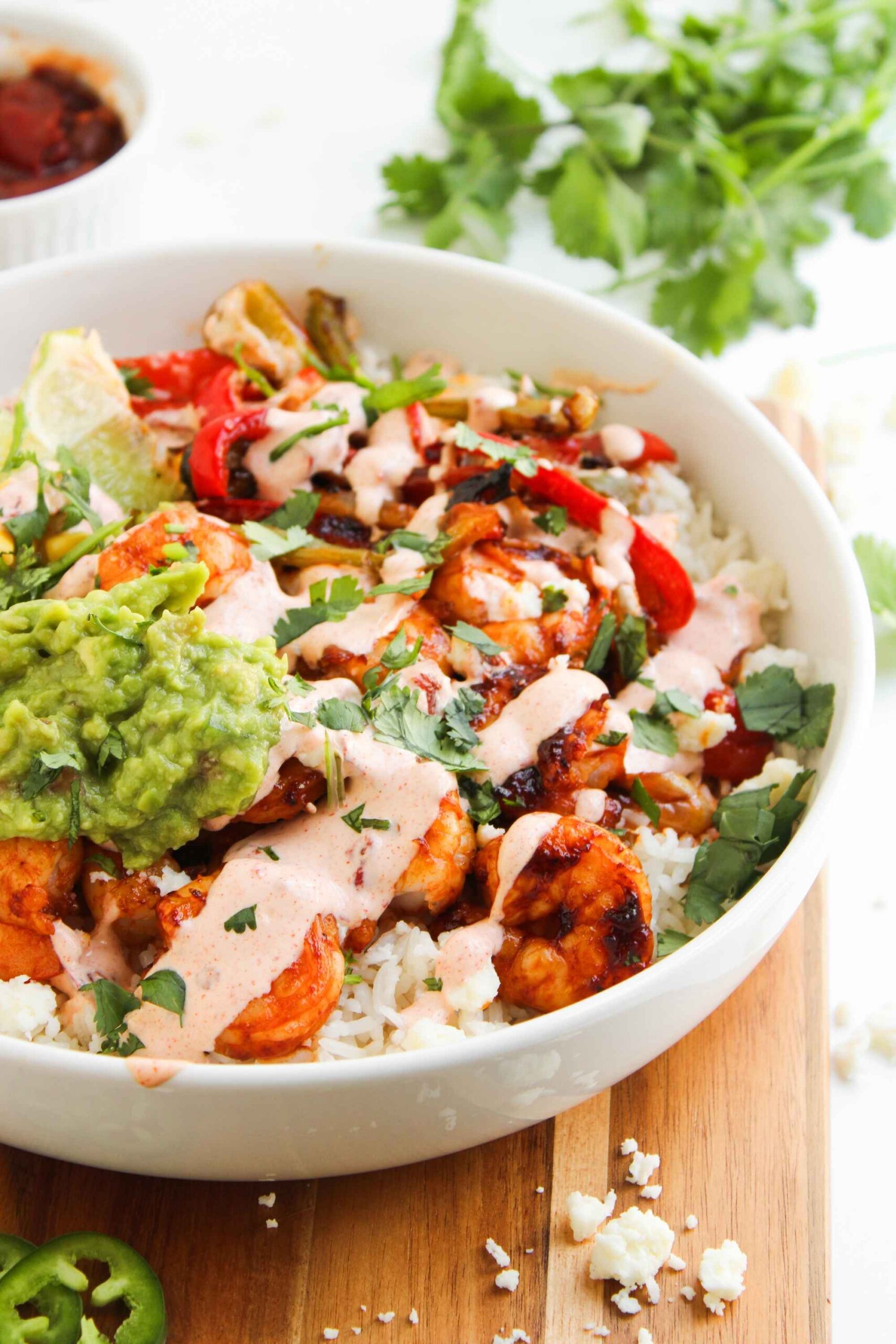 healthy shrimp fajita rice bowl
