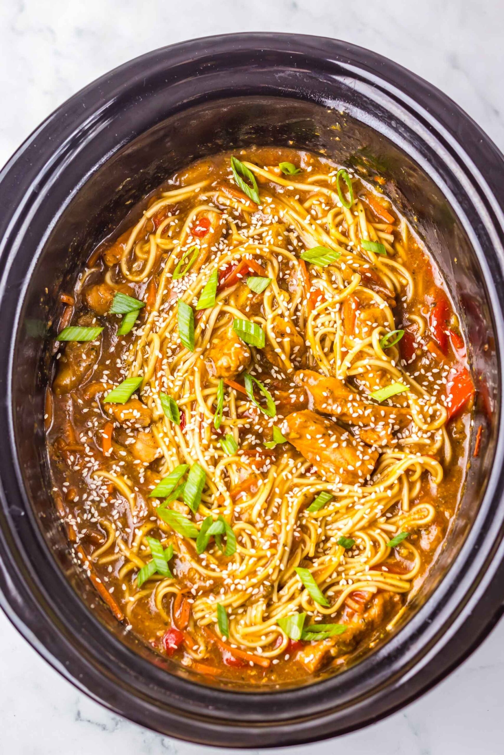 slow cooker pork lo mein
