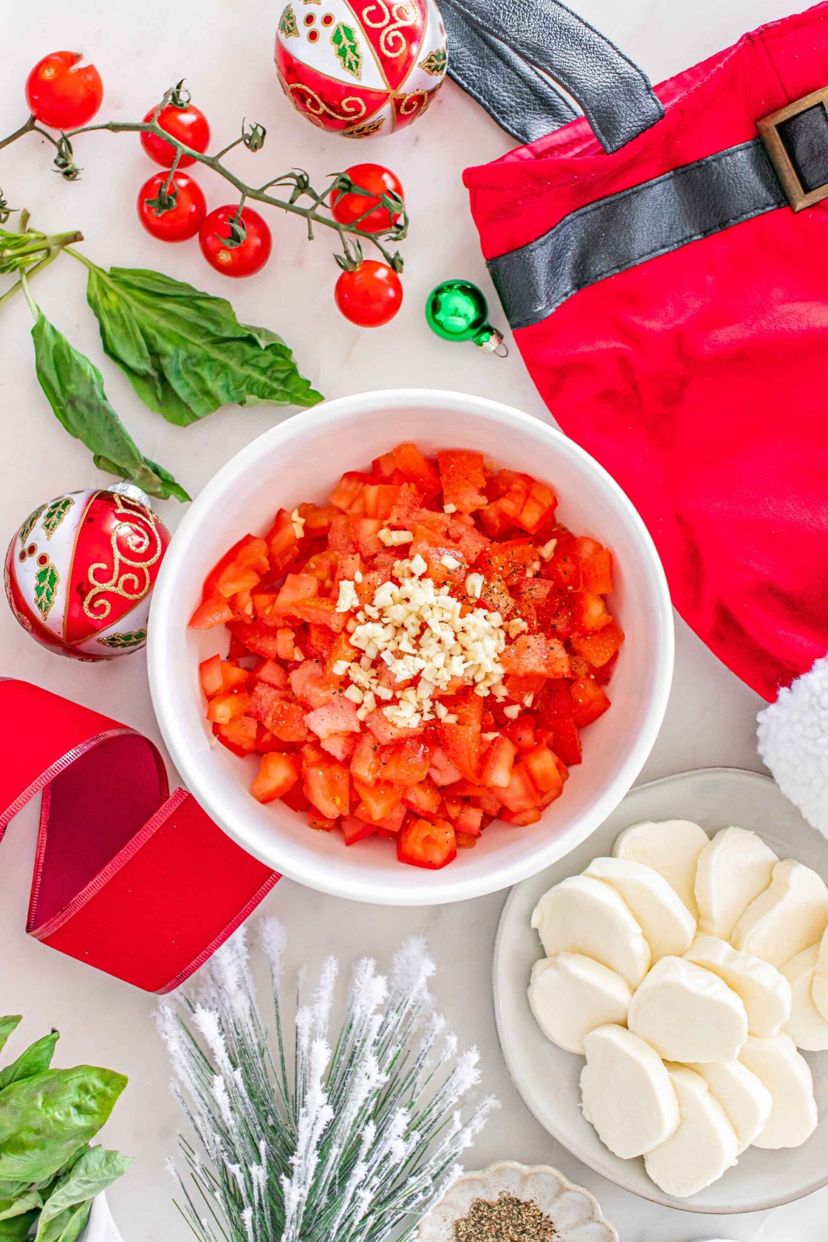 tomato mix for christmas tree