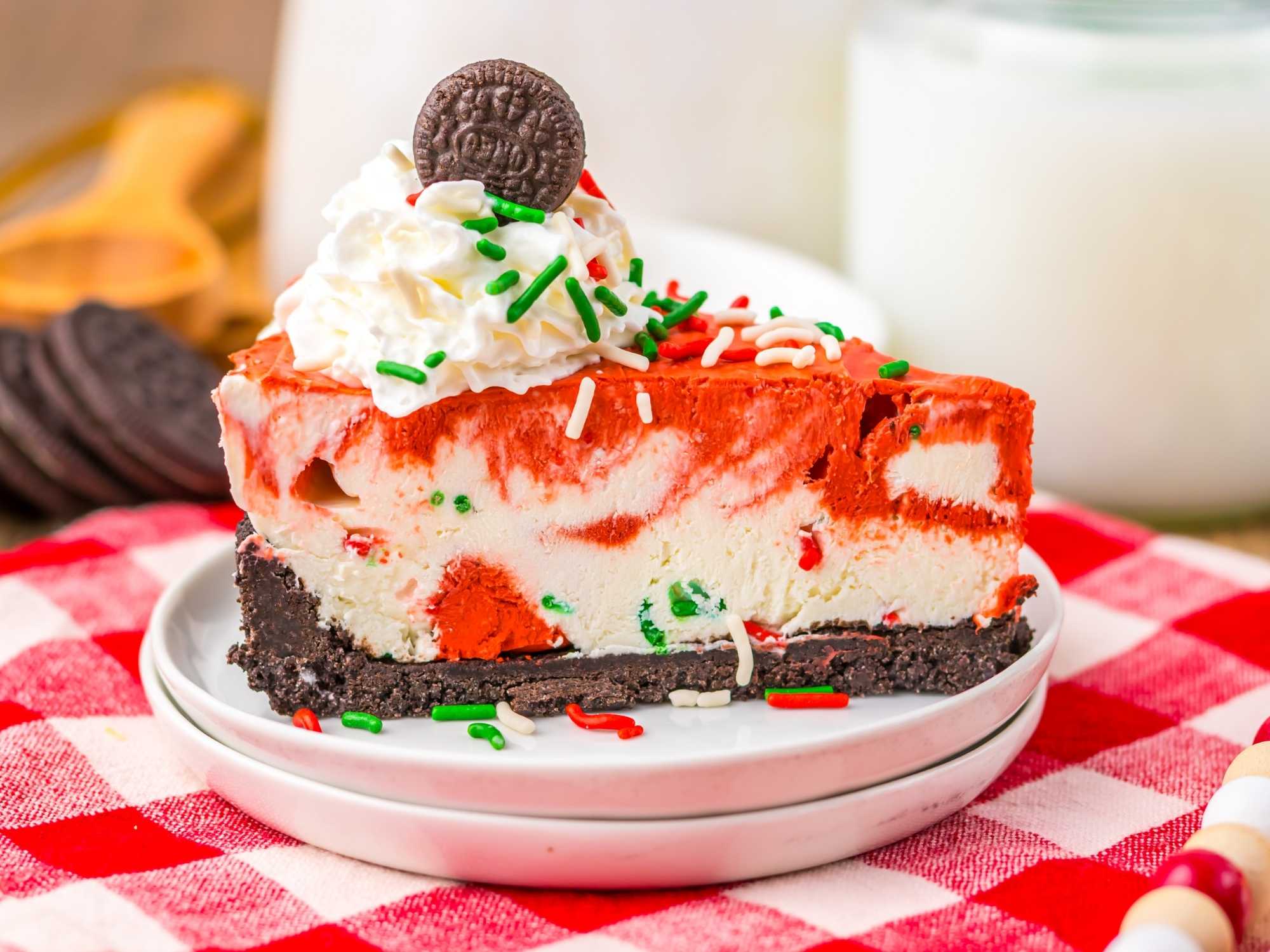 oreo crust red velvet cheesecake