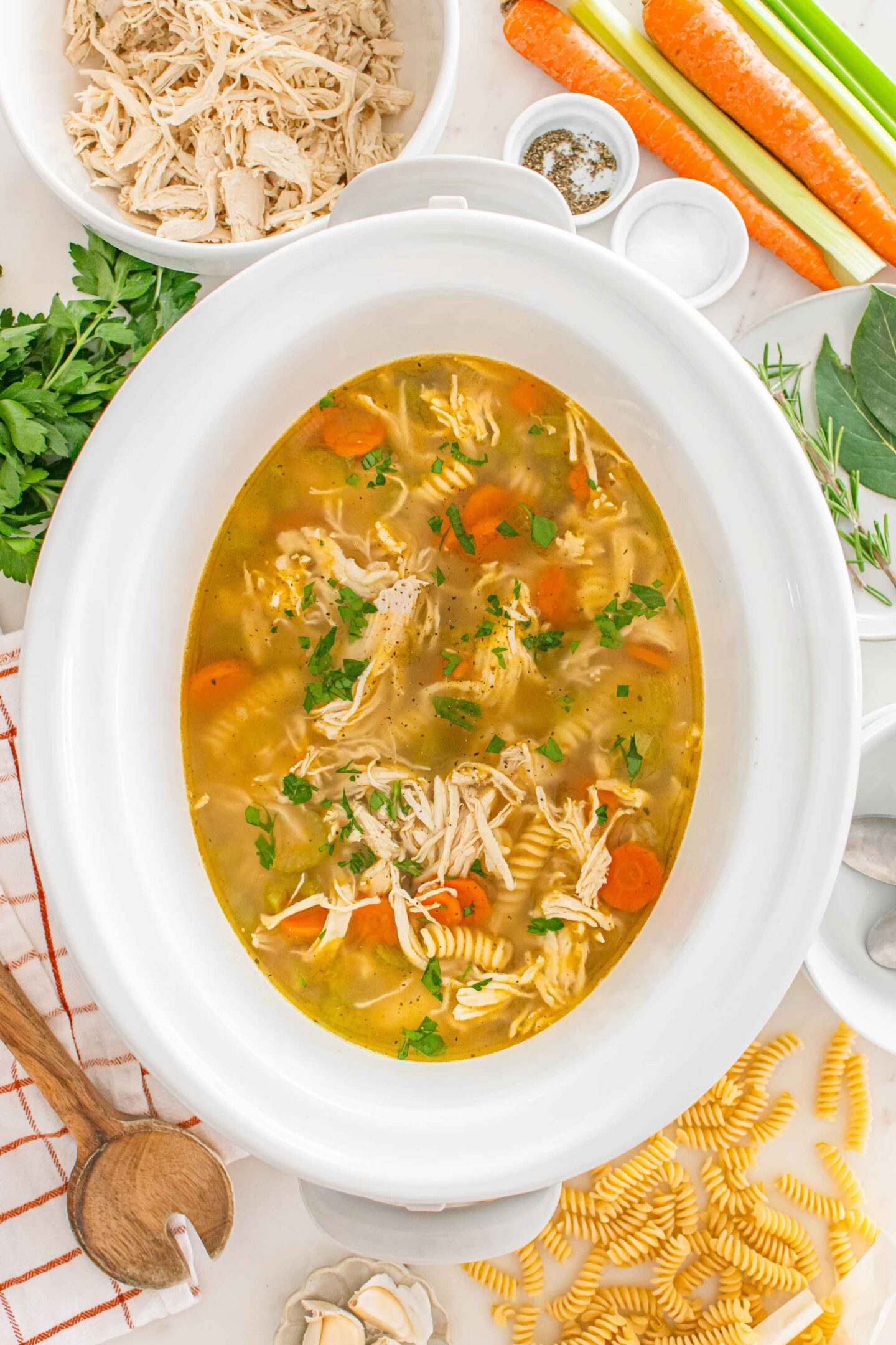 crockpot chicken noodle soup
