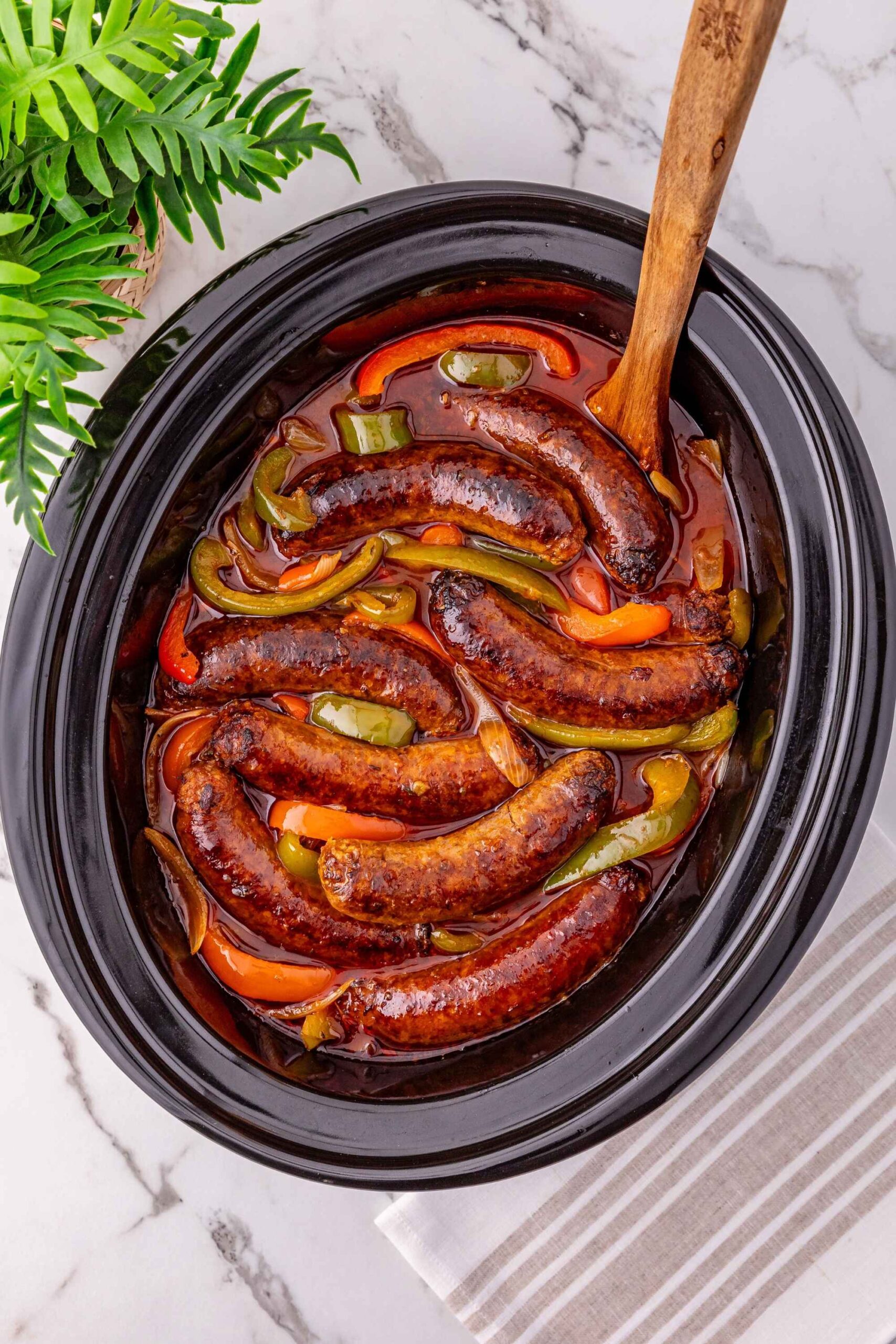 sausages and peppers in crockpot