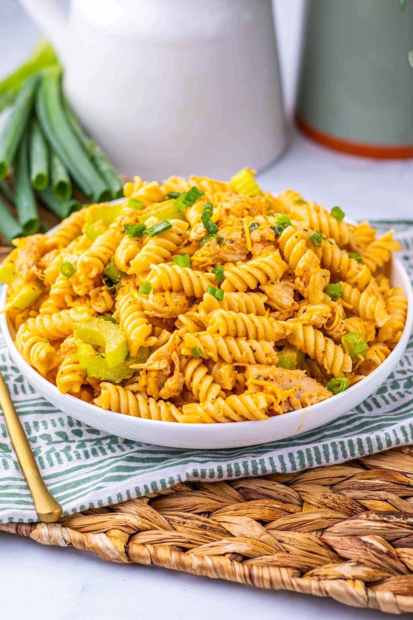buffalo chicken pasta salad