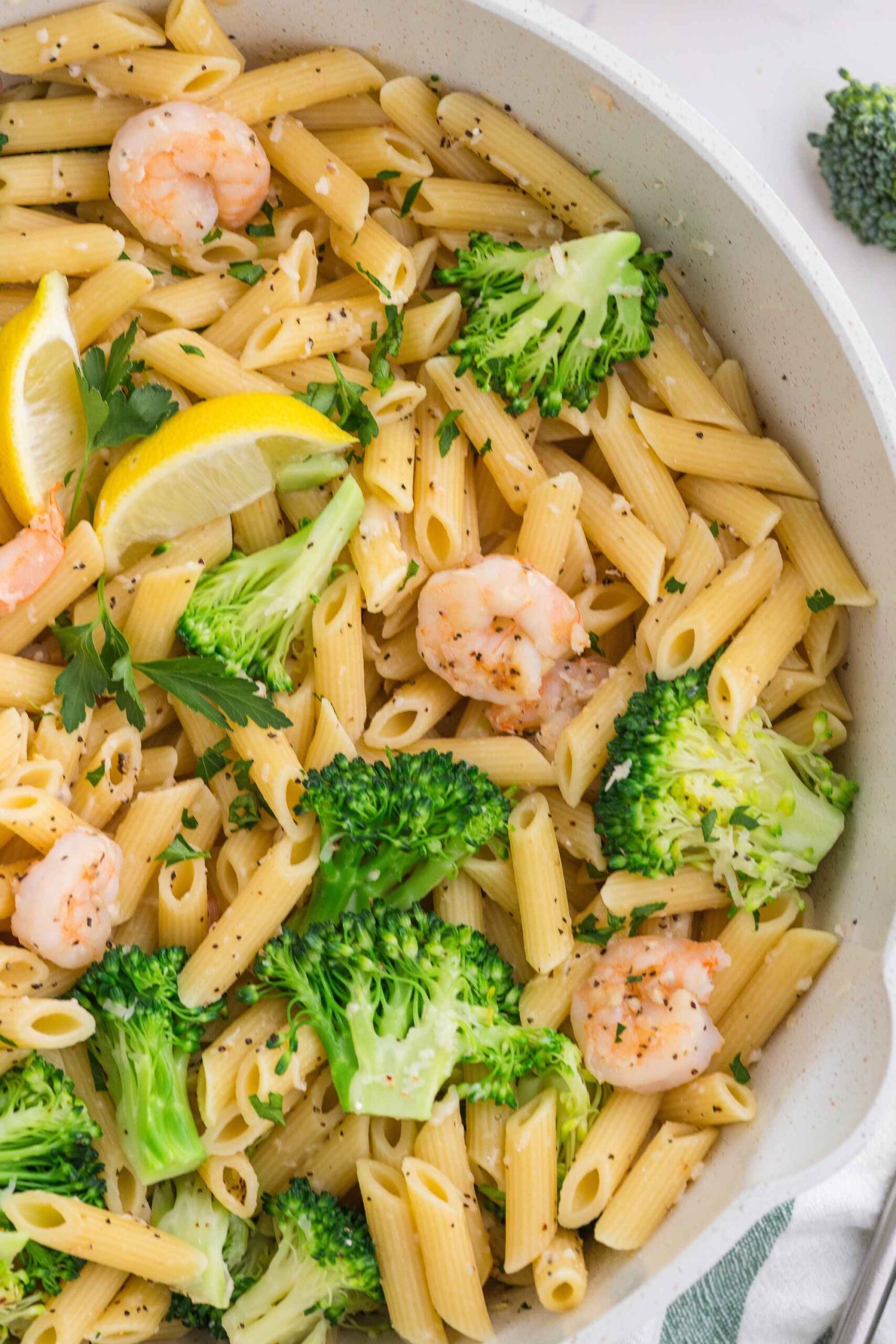 shrimp broccoli pasta in pan