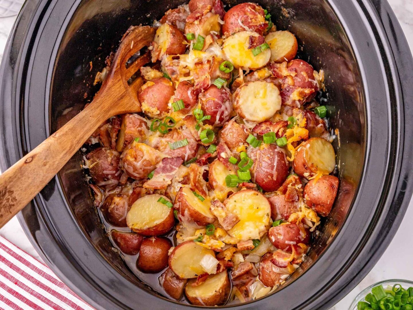 crockpot cheesy bacon ranch potatoes